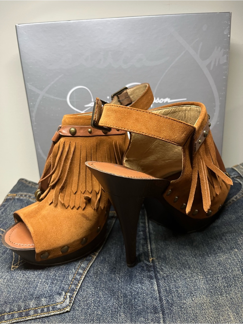Jessica Simpson Fringe Suede Peep-Toe Sandals - Brown 11M - Picture 2 of 5